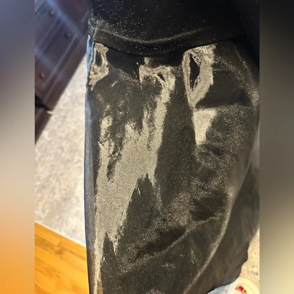 NWOT Special occasion/ formal dress by JS Collection Size 10. - Picture 6 of 8